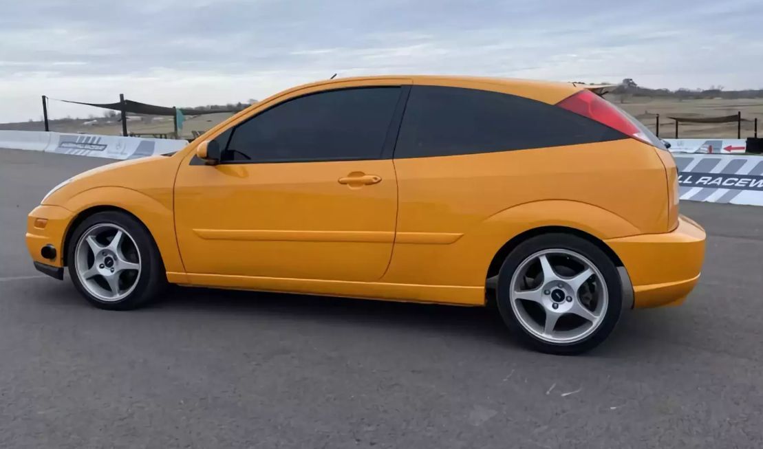 Ford Focus c V8 и задним приводом выставили на продажу