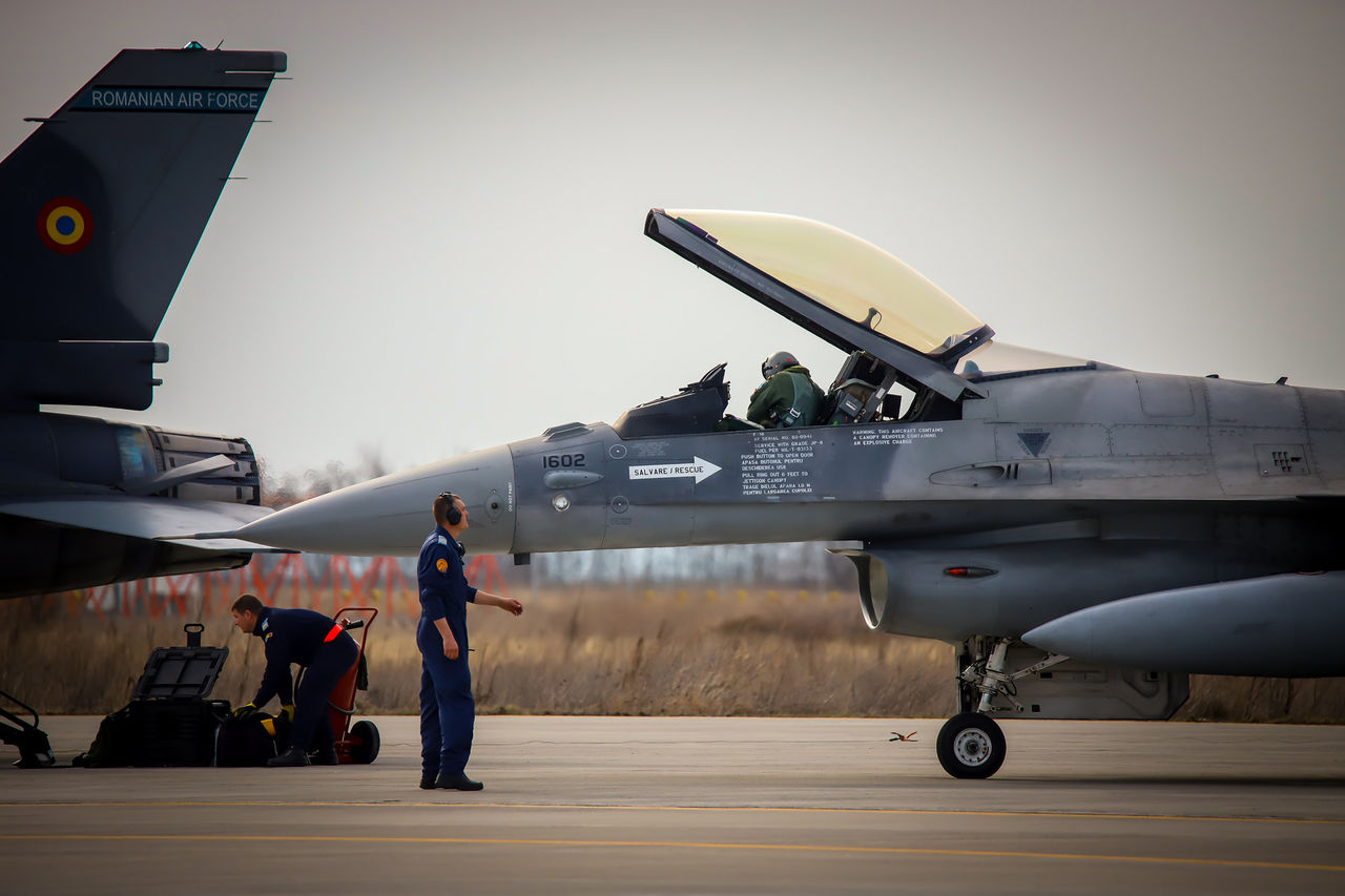 Румынские военные приобретут еще 36 американских истребителей F-16
