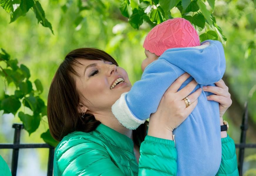 Нина Штански-Шевчук выложила фотографии с дочерью и мужем