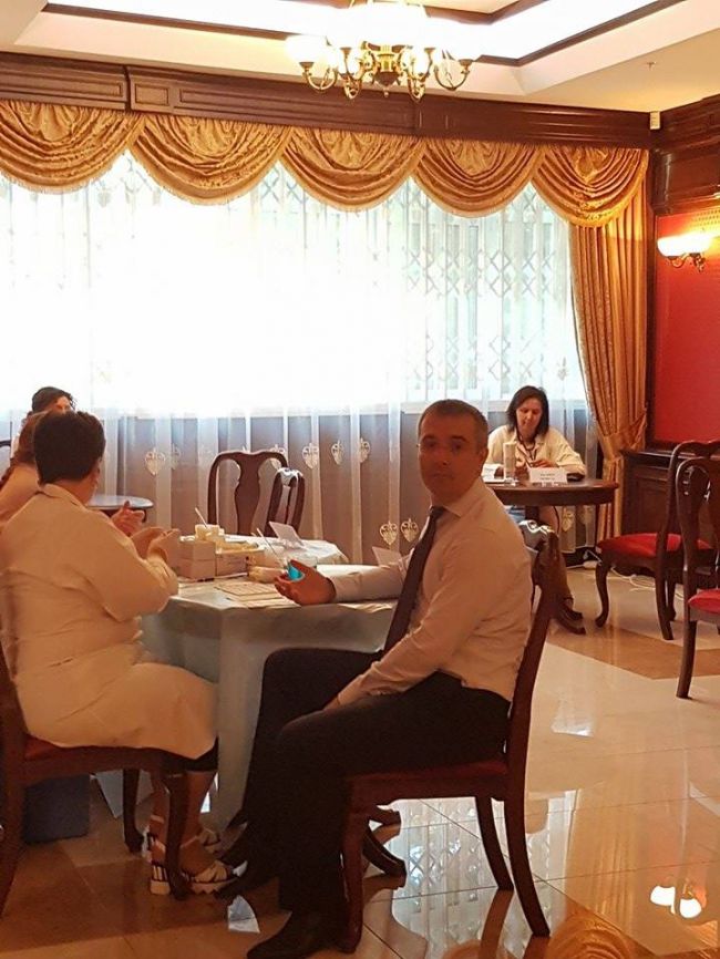 Aleşii poporului donează sânge pentru copii bolnavi