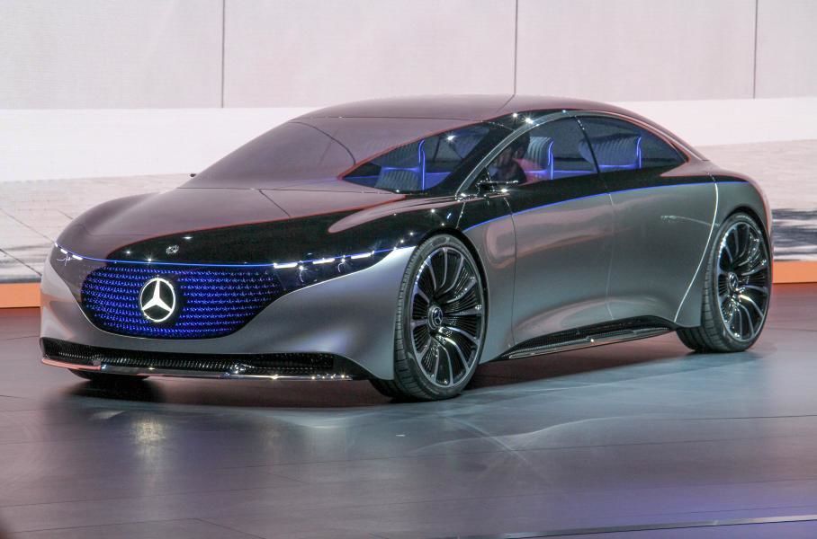 Mercedes-Benz выпустит 32 новинки за два года