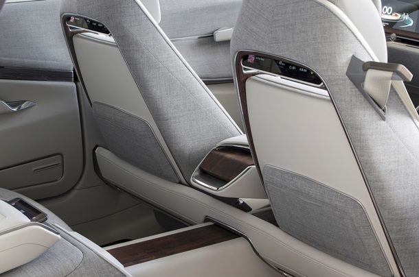 Cadillac представил роскошный концепткар
