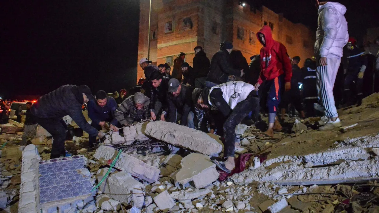 19 persoane au murit în urma prăbușirii a două clădiri în Maroc