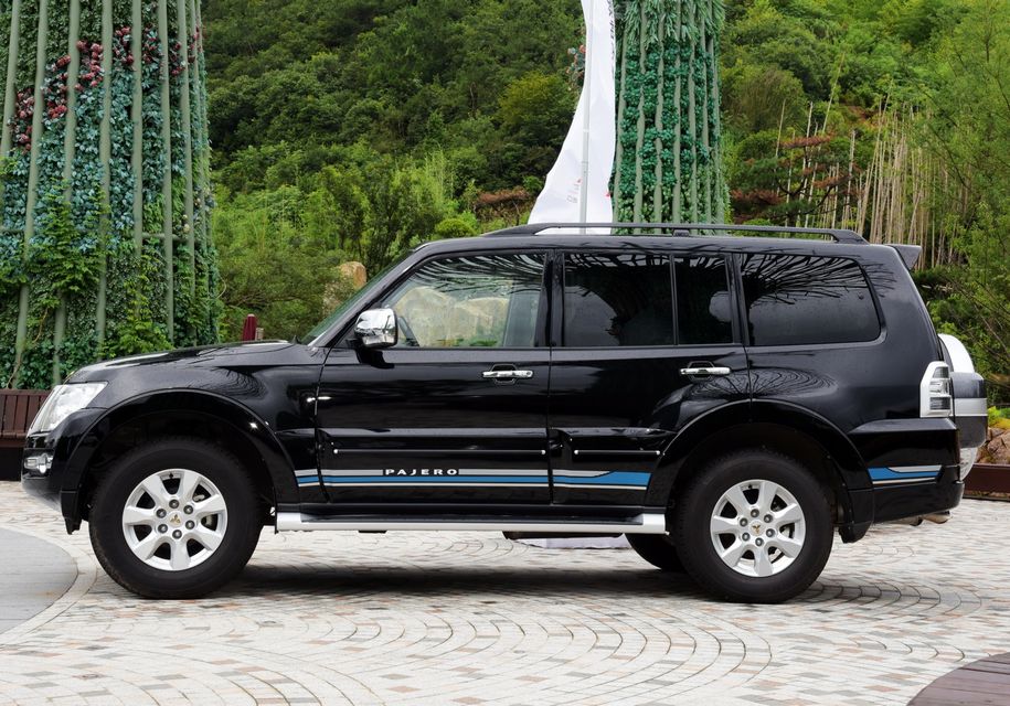 Компания Mitsubishi обновила внедорожник Pajero