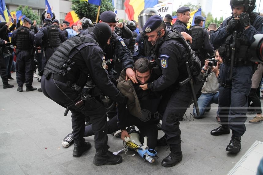 В Румынии прошел митинг с требованием аннексировать Молдову