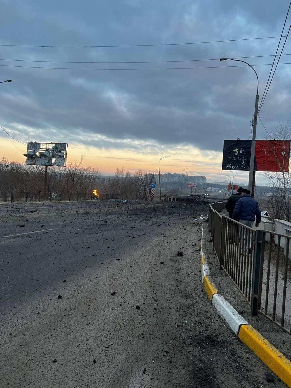 Боец ВСУ взорвал мост вместе с собой, чтобы остановить танки РФ