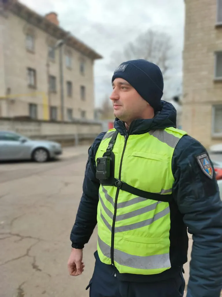На инспекторов Национального агентства автортранспорта наденут видеокамеры