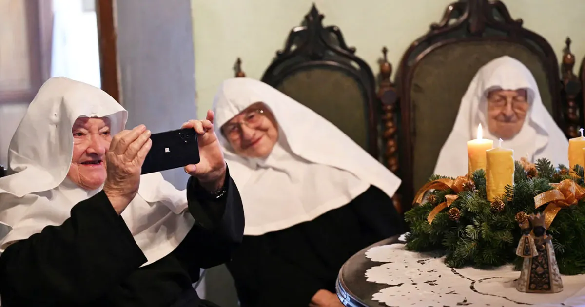 Trei călugărițe rebele din Austria au cerut Vaticanului demisia provostului mănăstirii lor