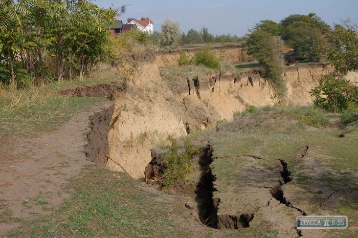 В Одесской области произошел оползень