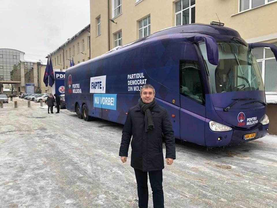 ДПМ отправилась в турне по Молдове на ультрасовременном автобусе