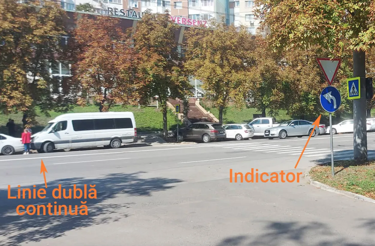 На Московском проспекте установили вводящий в заблуждение дорожный знак