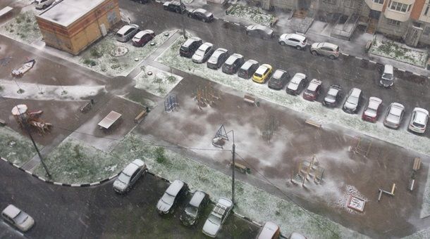 Москву засыпало снегом