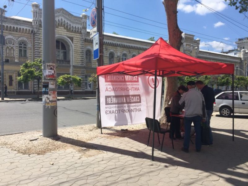 Imaginea zilei: Unde au dispărut semnatarii împotriva lui Chirtoacă