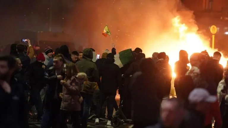 В Дублине начались беспорядки после нападения на детей