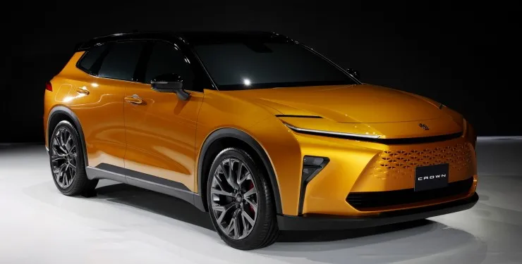 Toyota показала новый гибридный кроссовер