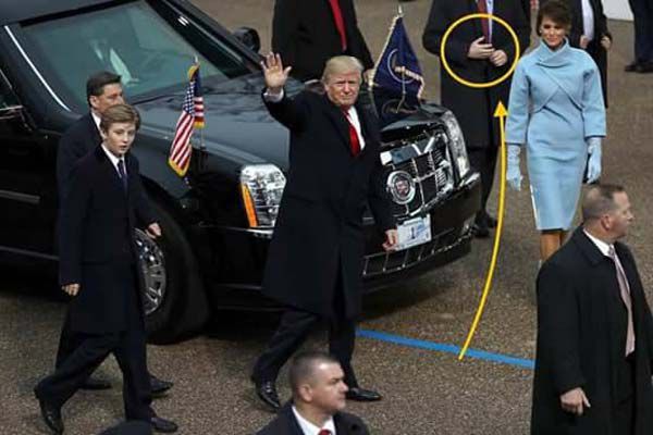 Dezvăluire: Garda de corp a lui Trump are mâini din plastic