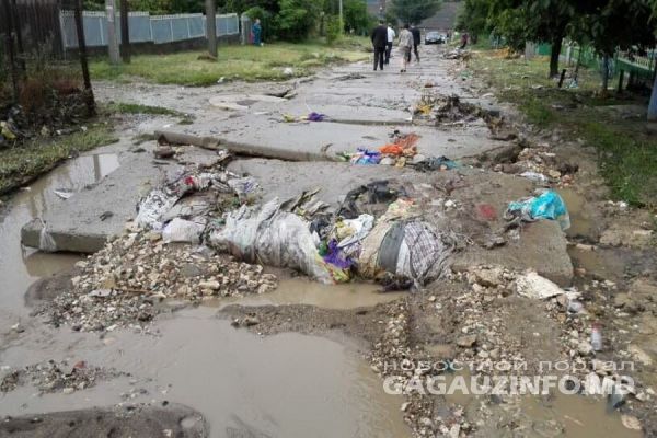 Правительство Молдовы окажет помощь пострадавшим от затопления в Чадыр-Лунге