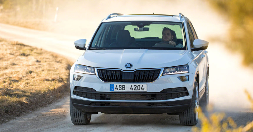 Skoda представила новый компактный кроссовер Karoq