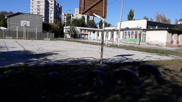 Активисты ассоциации «Părinții solidari» нашли еще одну церковь на территории школы