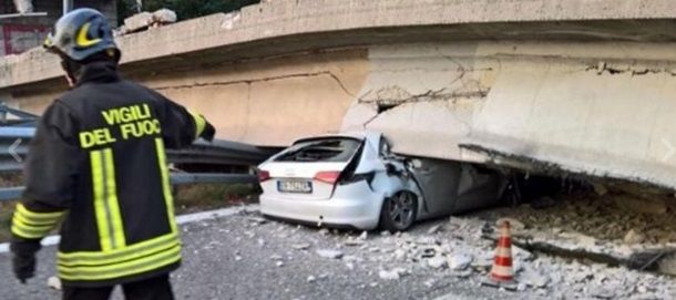 В Италии обвалилась эстакада, десятки пострадавших