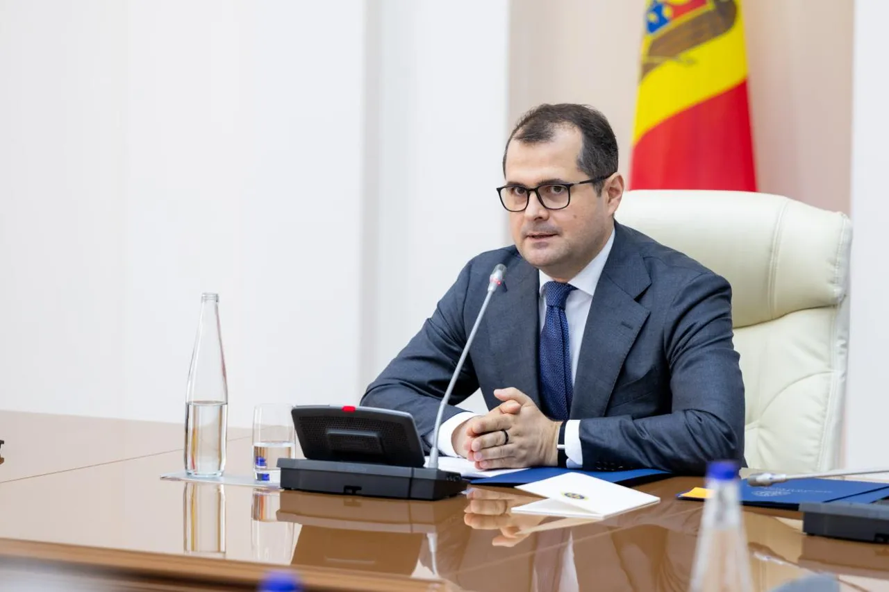 Премьер-министр обсудил с международными партнерами приоритеты работы правительства