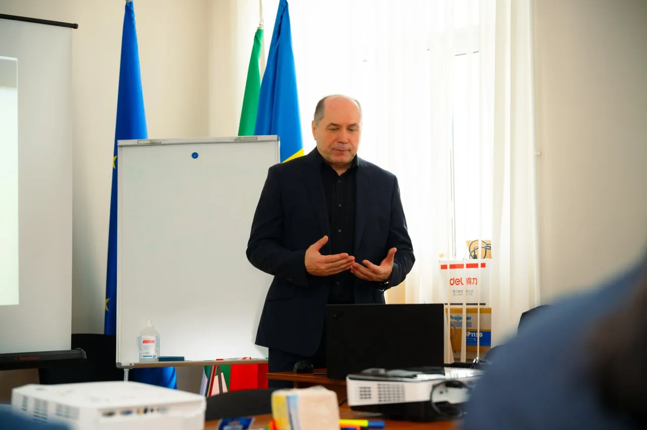 Литовские инструкторы проводят онлайн-обучение пограничников Молдовы