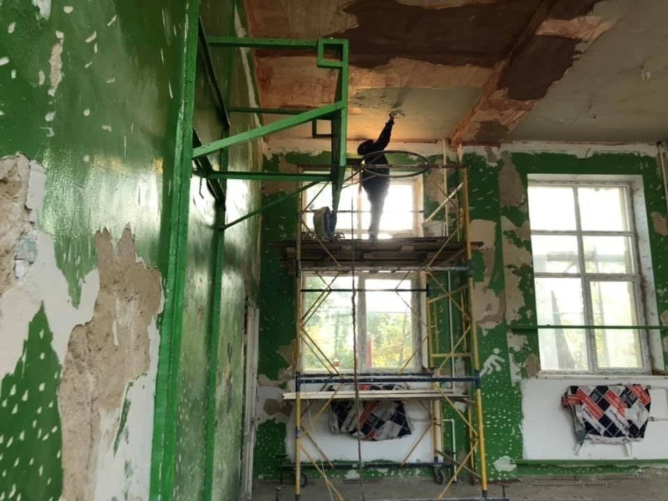 В столице продолжается капитальный ремонт в лицее «Pro Succes»