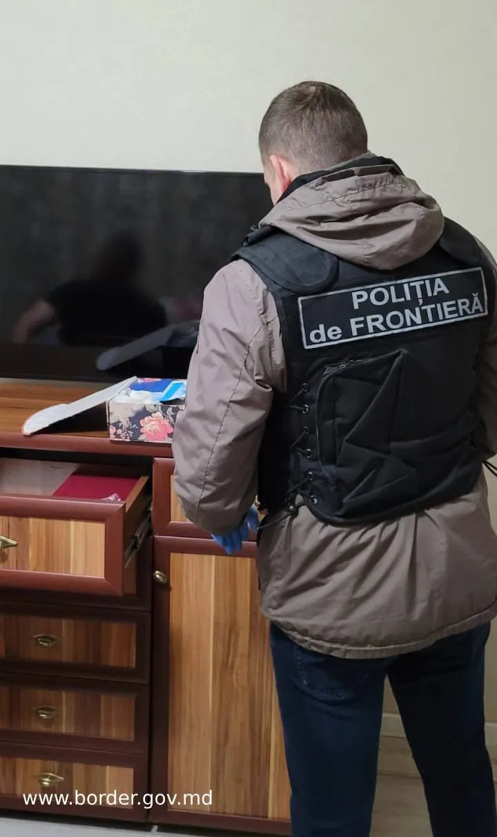 В Комрате в доме подозреваемого в содействии незаконной миграции прошли обыски