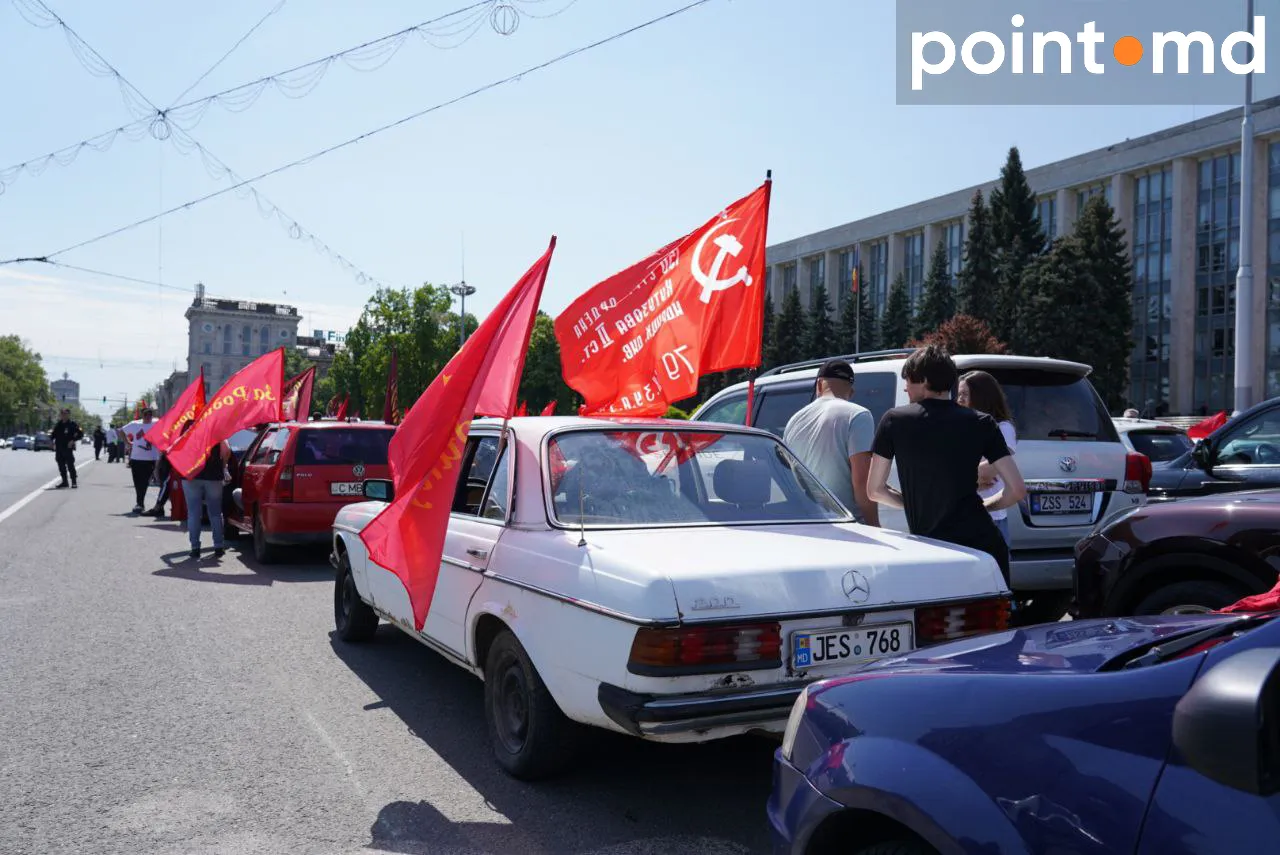 В центре Кишинева состоялся автопробег «Победа одна на всех»