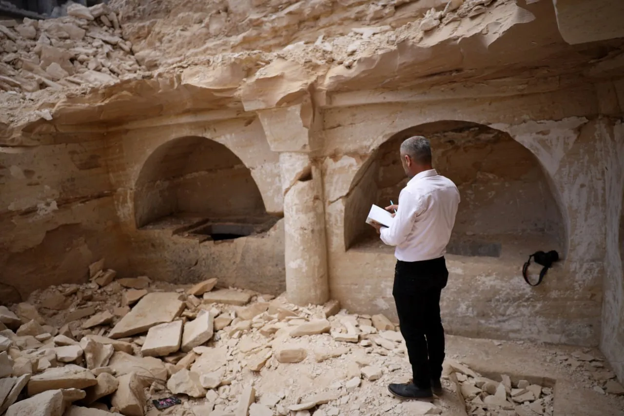 Morminte bizantine, descoperite întâmplător sub o casă distrusă din Siria
