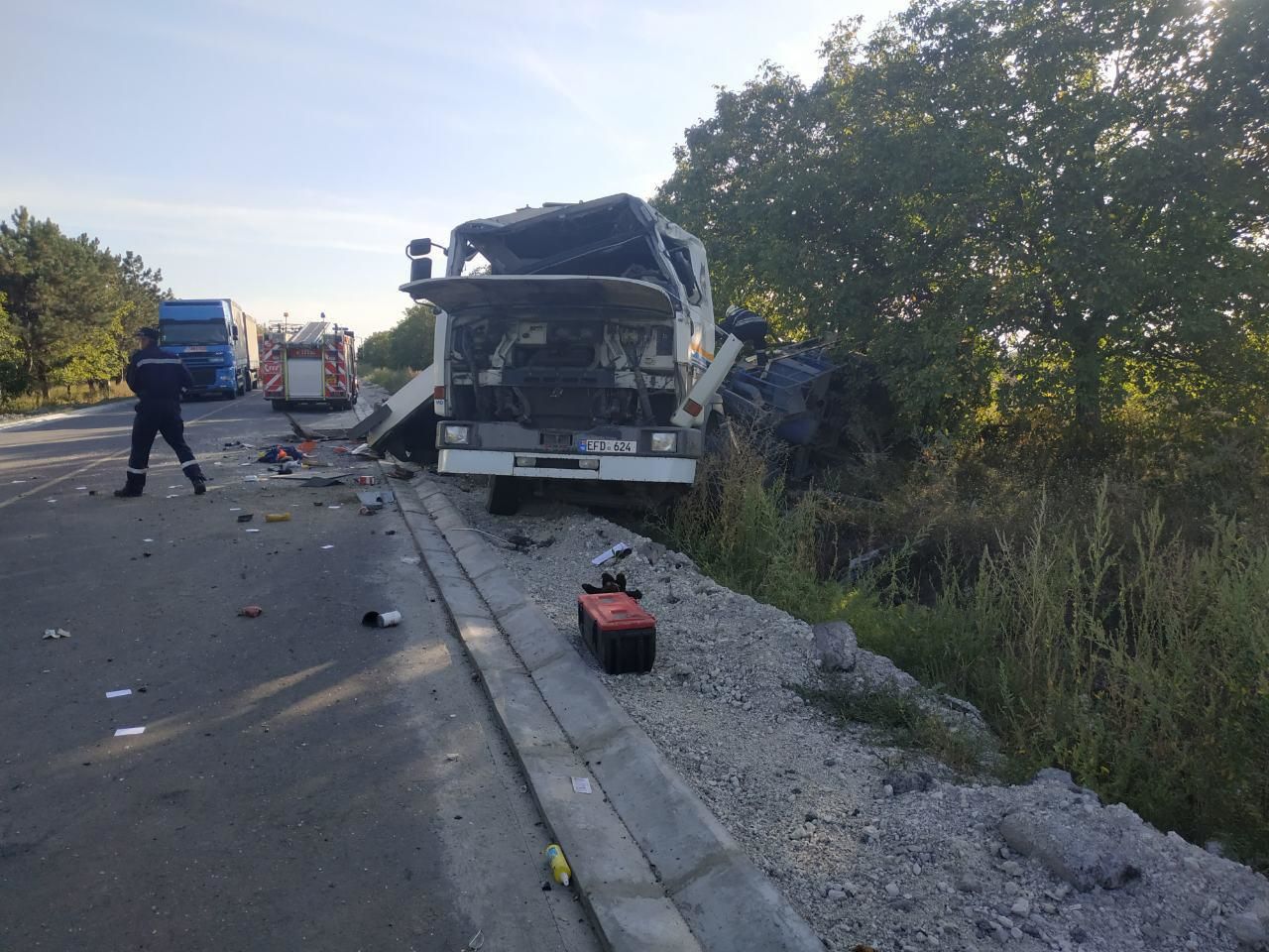 В Фалештах грузовик слетел с трассы и перевернулся