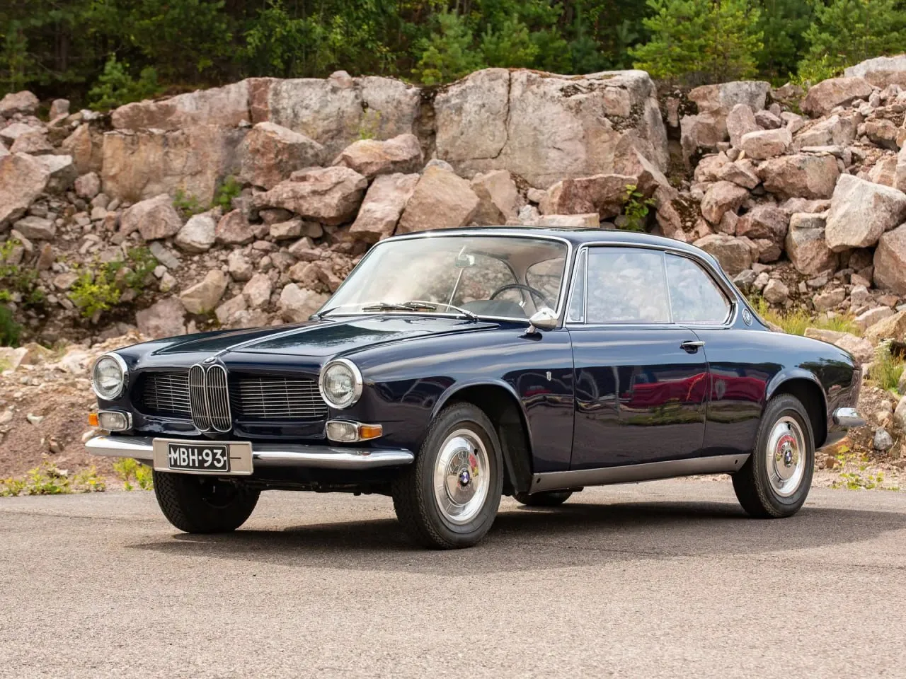 O colecție de BMW-uri vintage a fost scoasă la vânzare la München