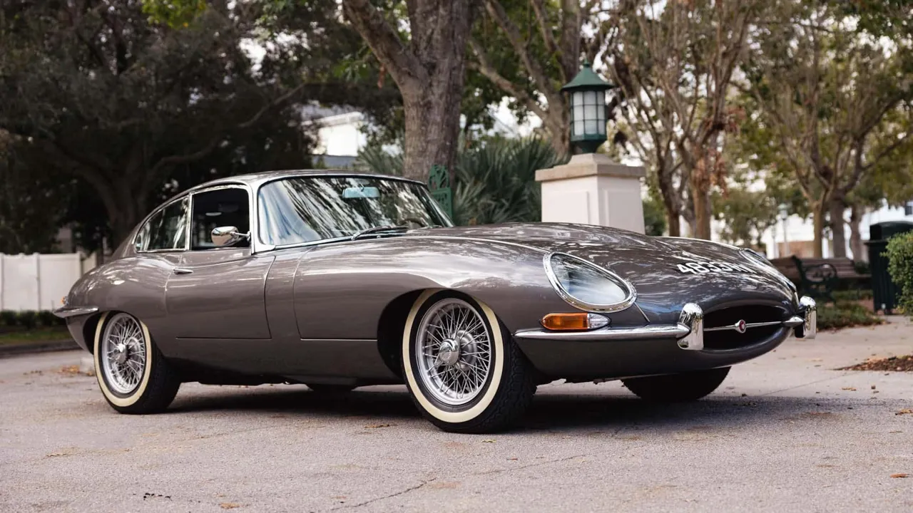 Культовый Jaguar E-Type вернули в производство