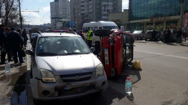 Один человек пострадал в серьезном ДТП на Старой Почте
