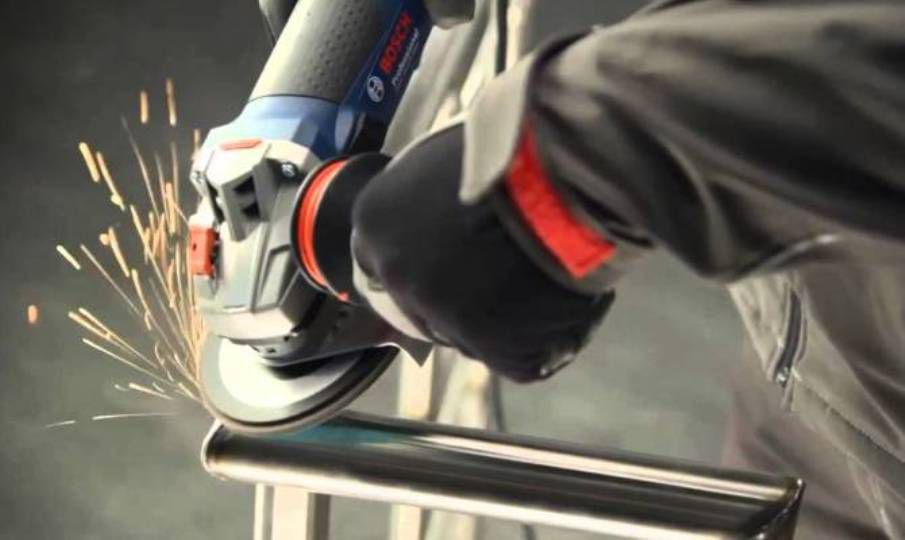 Bosch: Угловая шлифмашина  - выбор профессионалов ®