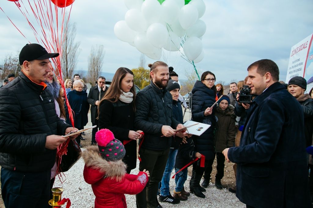 Бюджетники Оргеева получили свое жилье в рассрочку за 500 леев в месяц