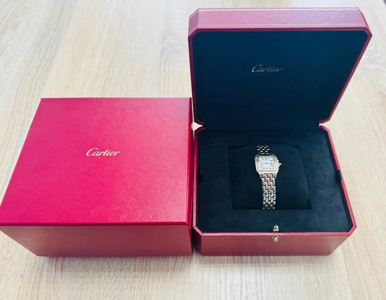 Bijuterii Cartier, confiscate de la cetățeni ucraineni la punctul vamal Otaci