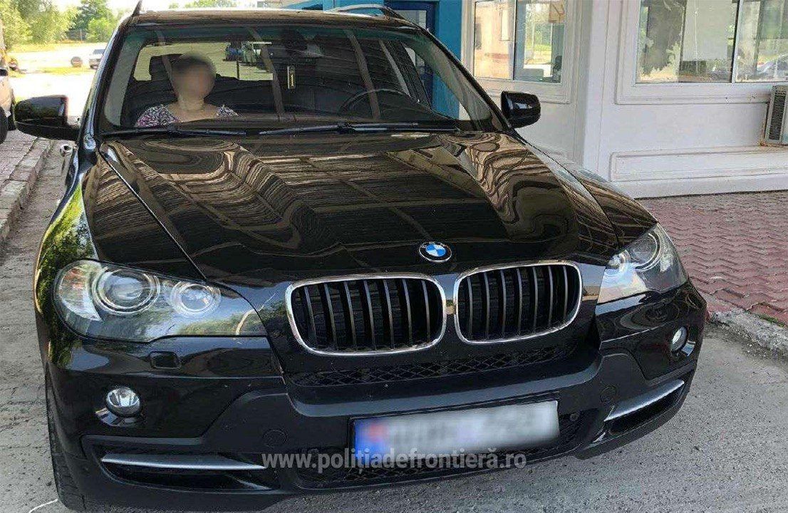 На границе с Молдовой задержали угнанный в Бельгии BMW X5