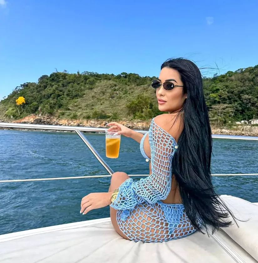 Două bloggerițe s-au înecat după ce au refuzat vestele de salvare: Acestea le stricau selfie-urile