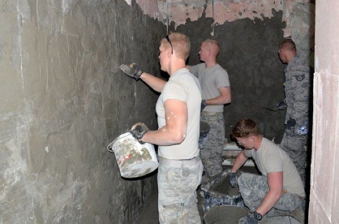 Американские военные плечом к плечу с молдавскими отремонтировали столовую школы для детей с нарушениями слуха