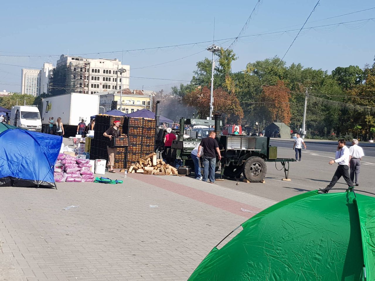 Протесты в Кишиневе: на площади установили палатки