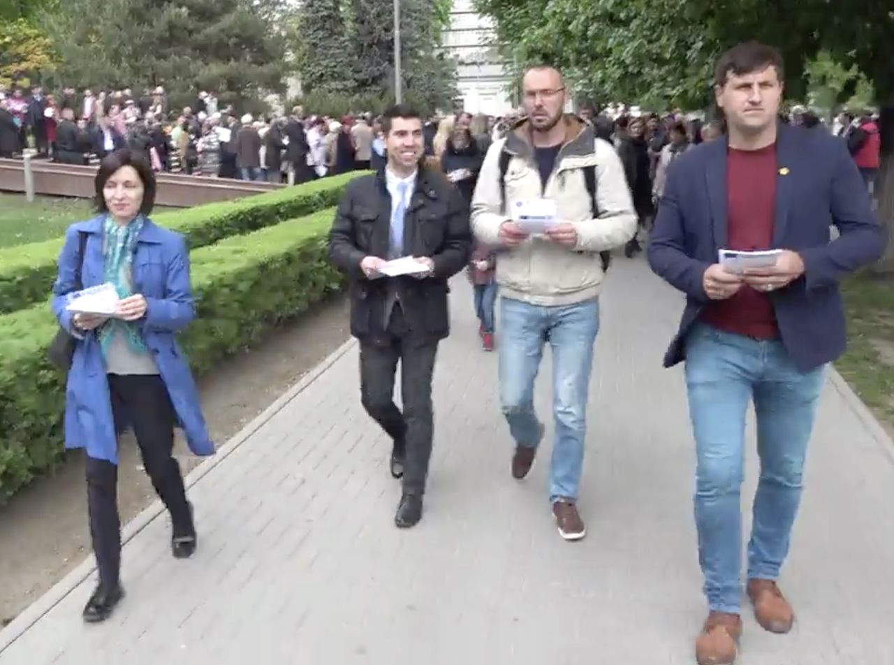 Майю Санду на митинге 9 Мая сопровождал бывший телохранитель Филата