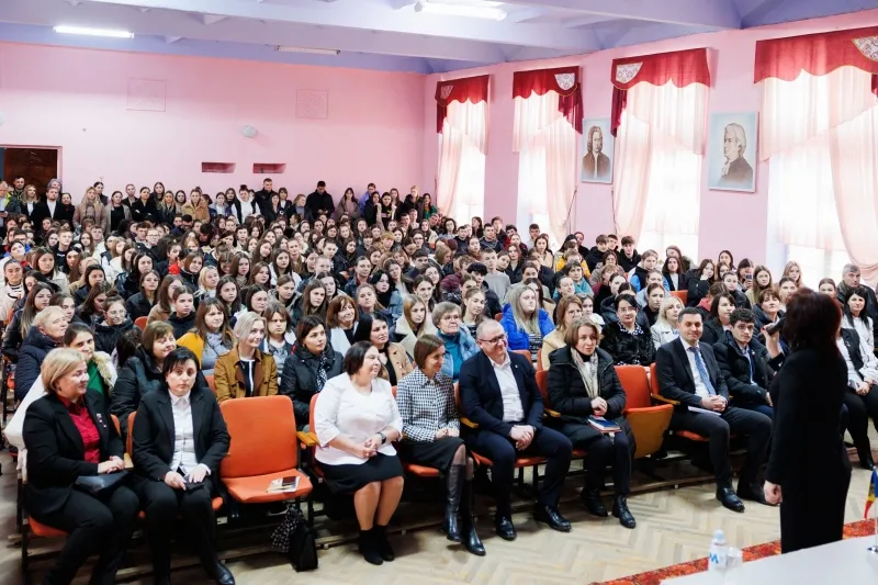 Санду: План развития европейской Молдовы касается всех детей в стране