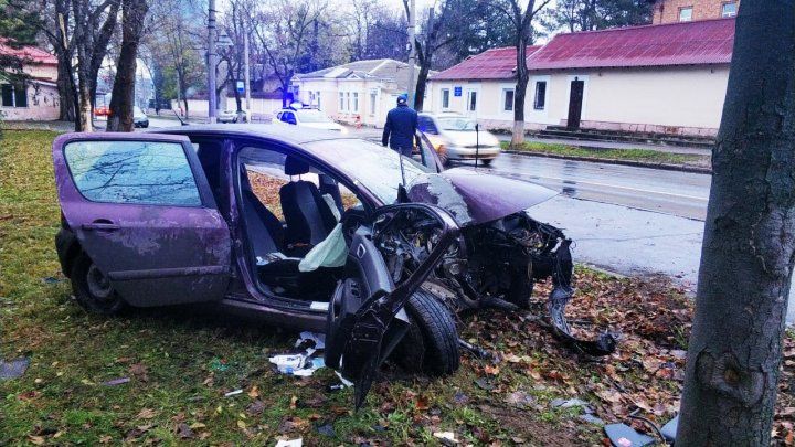 ДТП в столице: девушка попала в больницу из-за пьяного 18-летнего водителя
