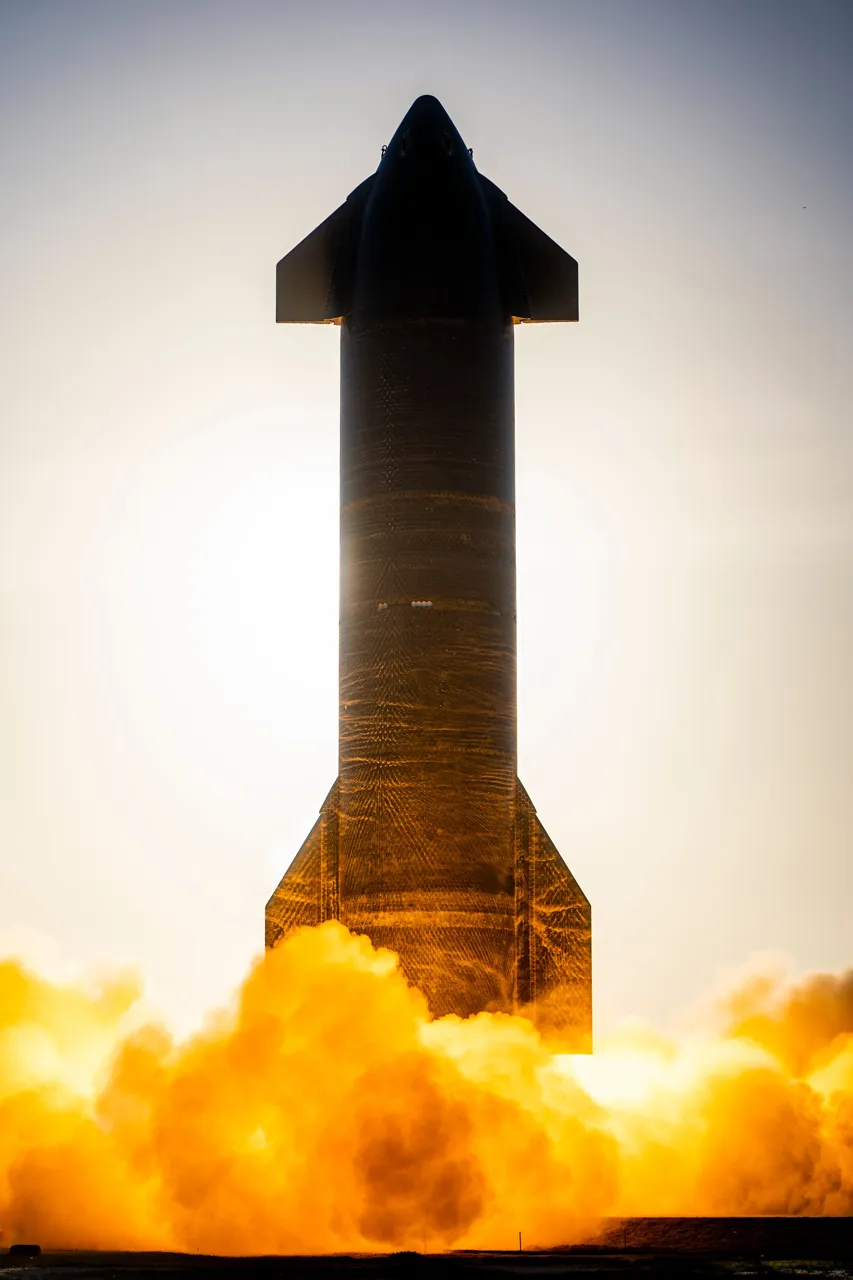 SpaceX провела испытания двигателей нового прототипа космического корабля Starship