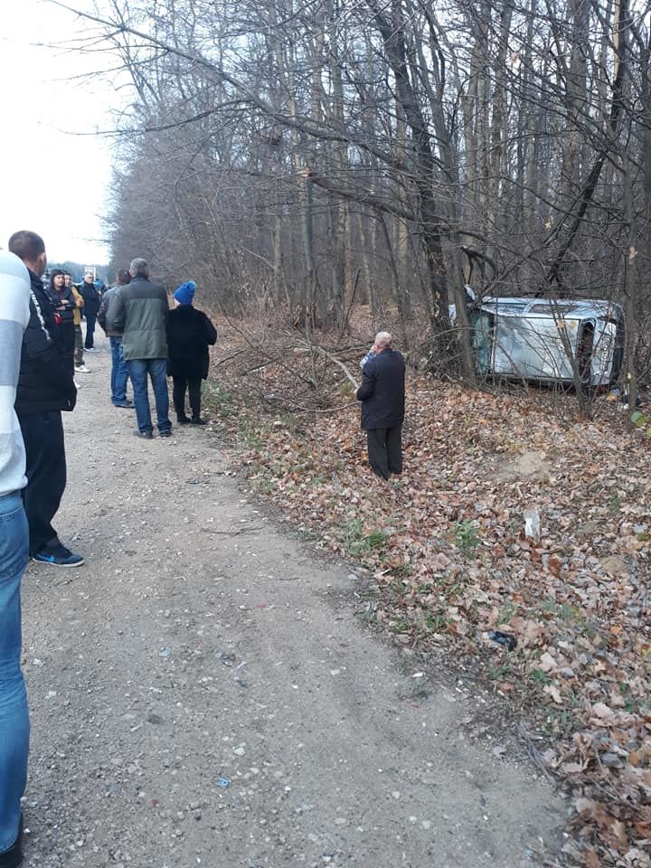 В Оргееве произошло серьезное ДТП: машину отбросило с дороги
