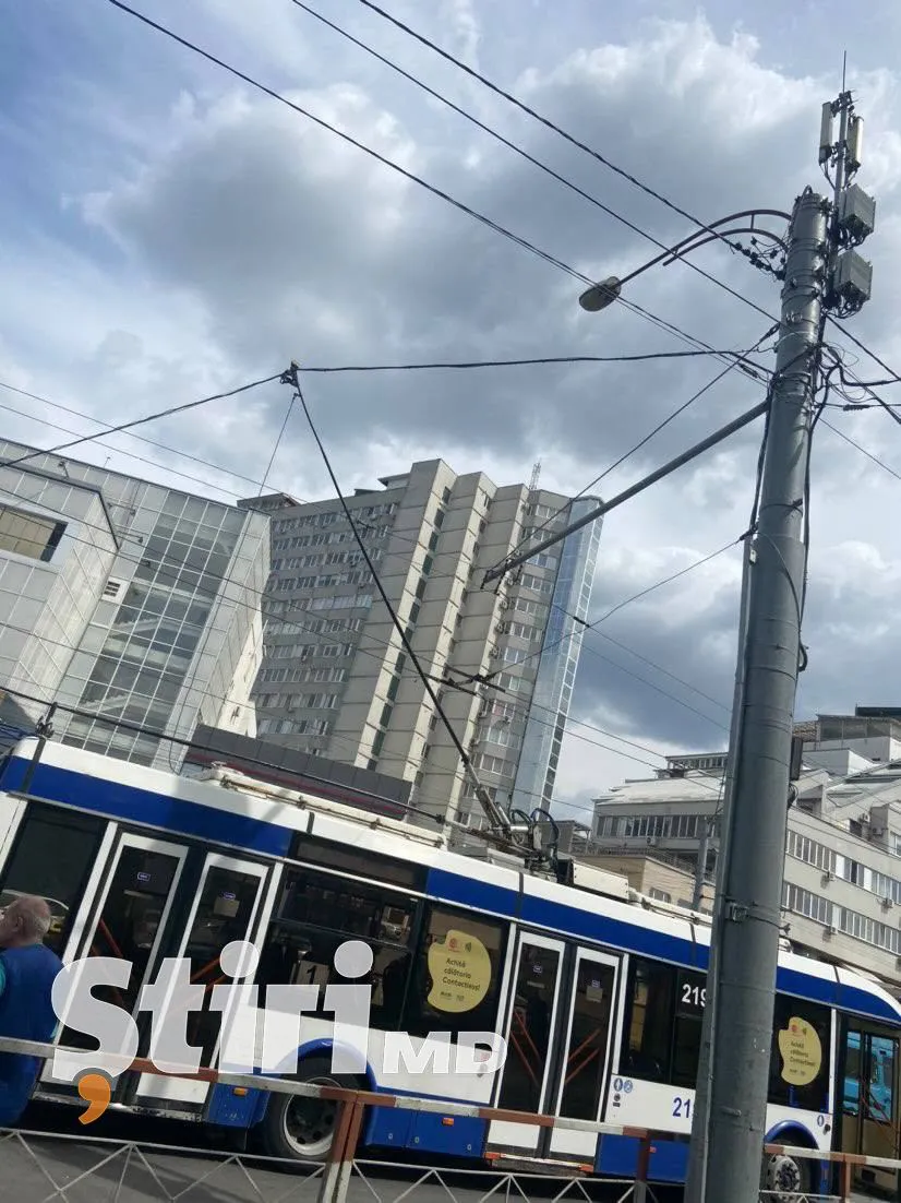 RTEC: На троллейбусной линии произошел сбой, неполадки оперативно устранили
