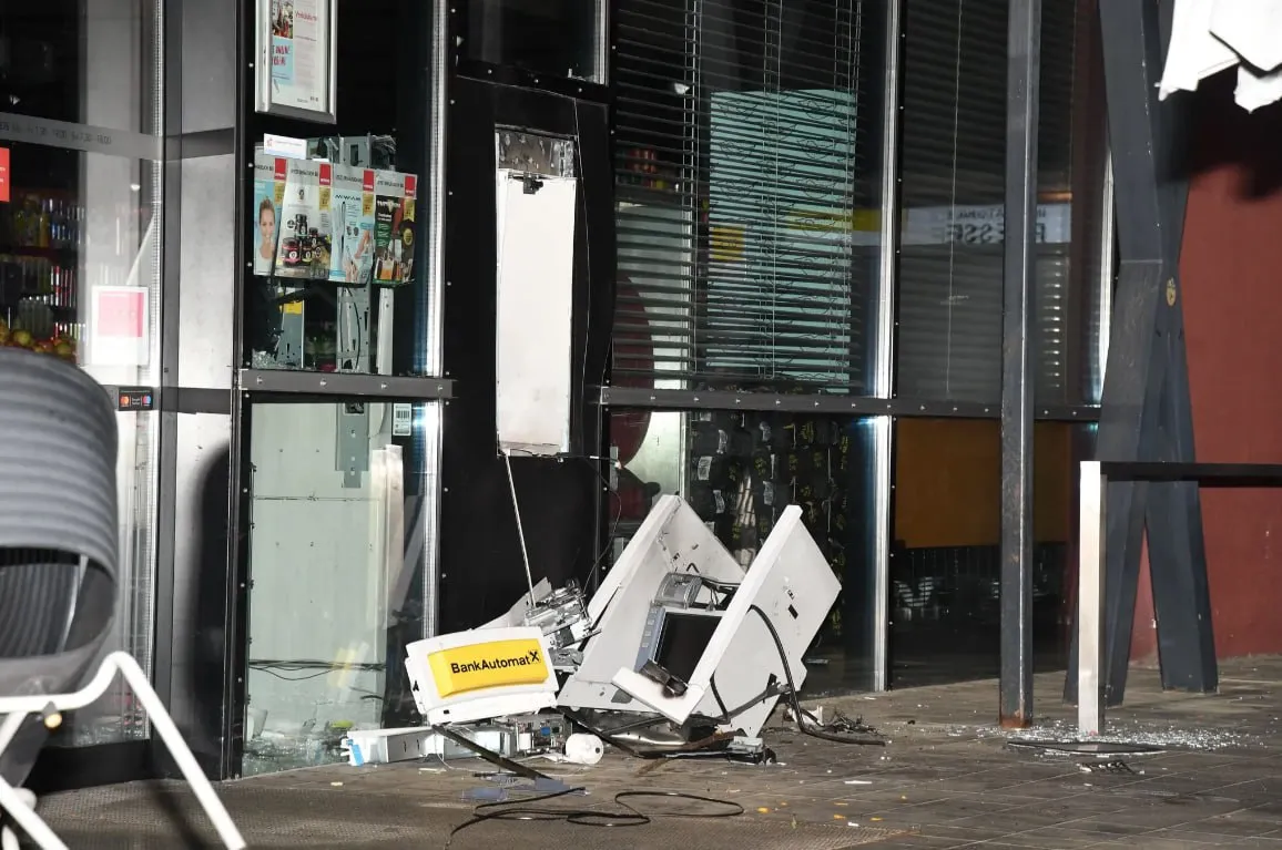 Membrii unei celebre bande de hoți de bancomate, arestați în Austria