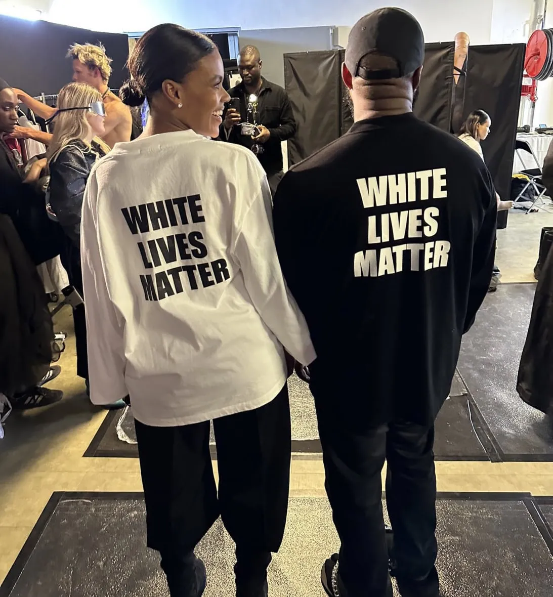 Канье Уэст появился в Париже в футболке White Lives Matter