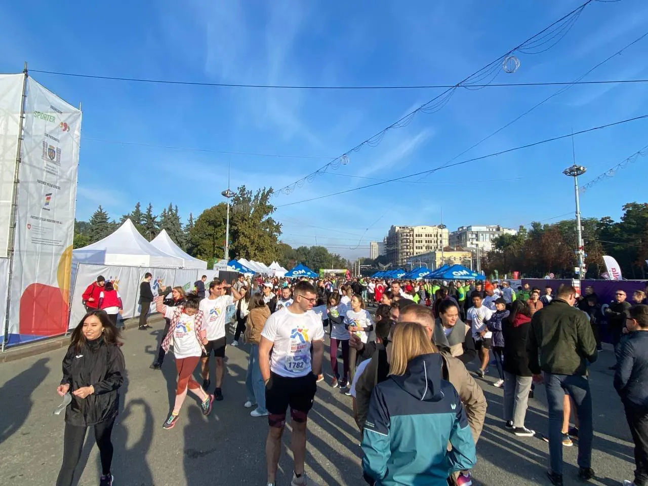 Более 10 тысяч человек принимают участие в Chișinău Big Hearts Marathon